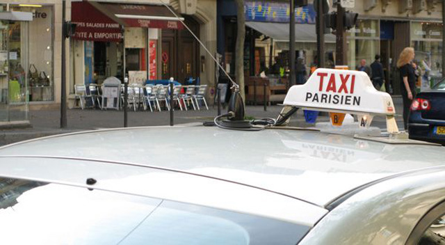 énigme du taxi et de la canne