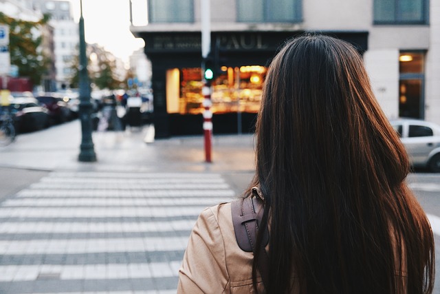 Femme prononcee français 2020